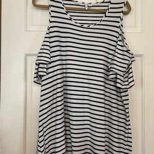 Elle Black and White Cold Shoulder Top